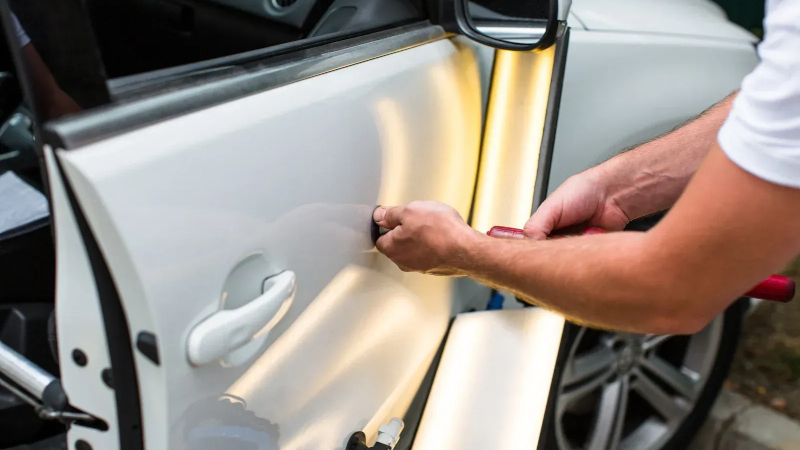 Paintless Dent Removal in Dallas, Texas
